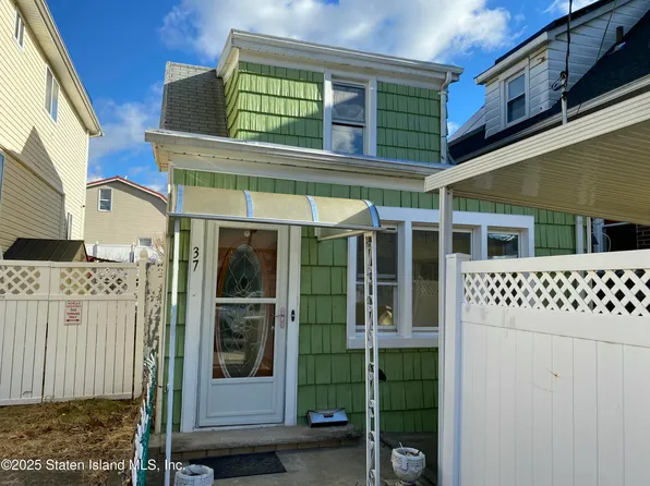 37 Austin Ave, Staten Island, NY 10305