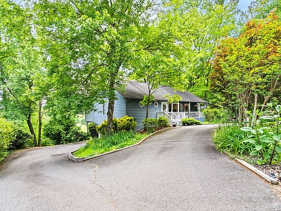5th image of 5686 Pine Crest Rd