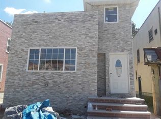 135-23 233rd St #2, Rosedale, NY 11422