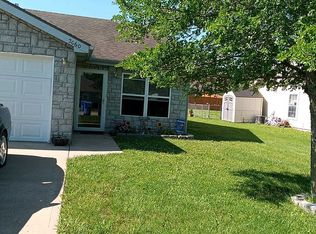 2060 Rock Creek Ct, Tonganoxie, KS 66086
