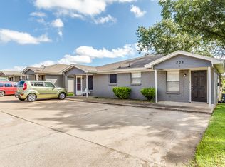 209 N Texas St, Crowley, TX 76036