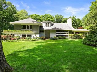 16 Allwood Rd, Darien, CT 06820