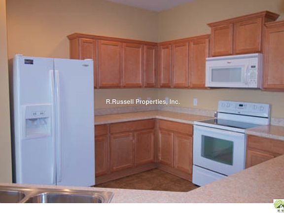 3rd image of 2013 Beachberry Ln