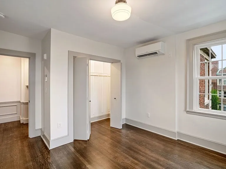 10 Dana St #7 — Photo 5