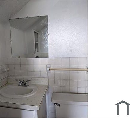 5th image of 5131 Inverness Ave