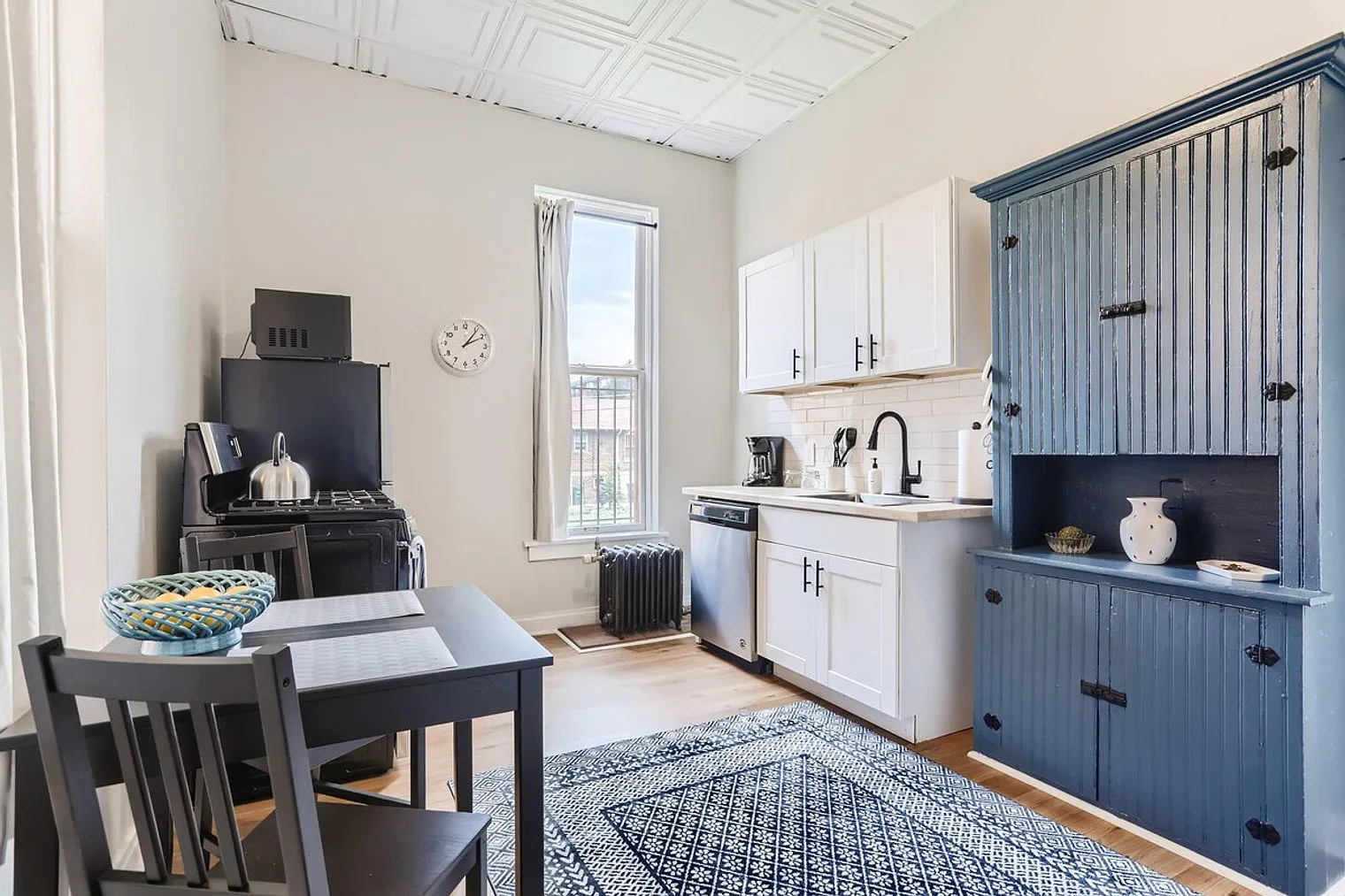 Studio, 1.0 bath, 409 sqft, $2,313 — Photo 4