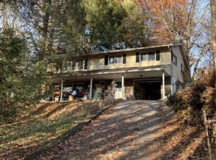 1645A Kenwood Rd, Charleston, WV 25314