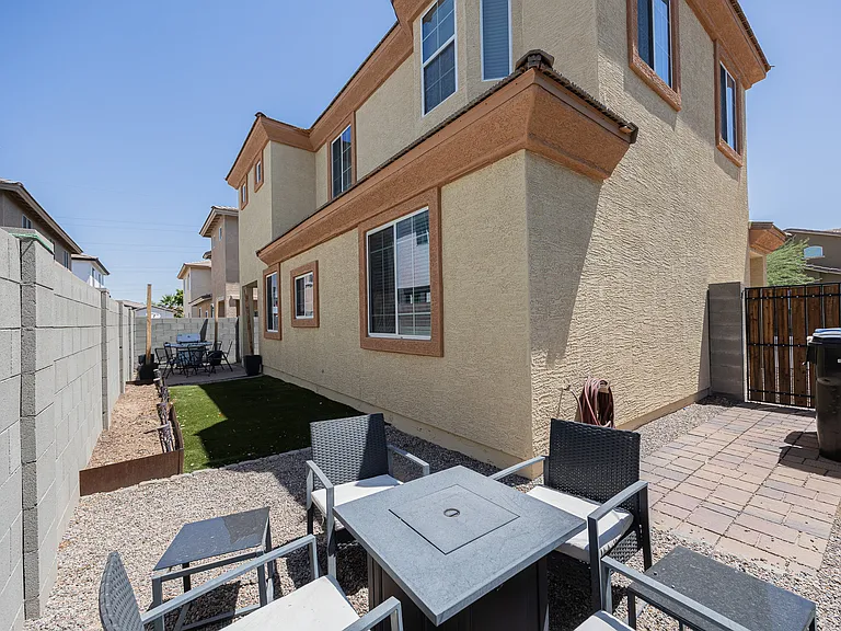 7422 S 27th Way — Photo 35