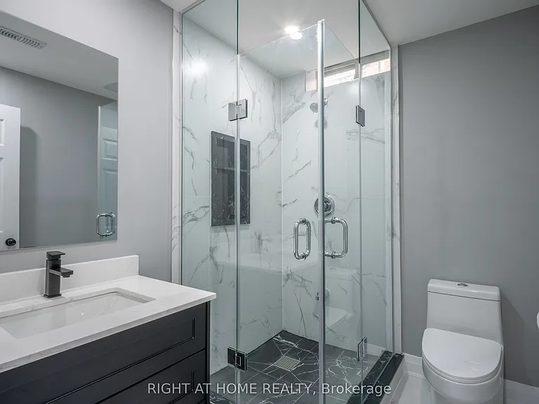 136 Durhamview Cres — Photo 10