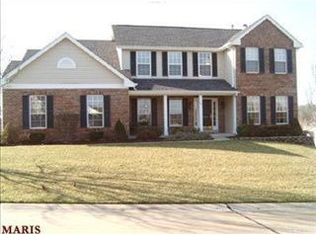 868 Dunbarton Dr, Weldon Spring, MO 63304