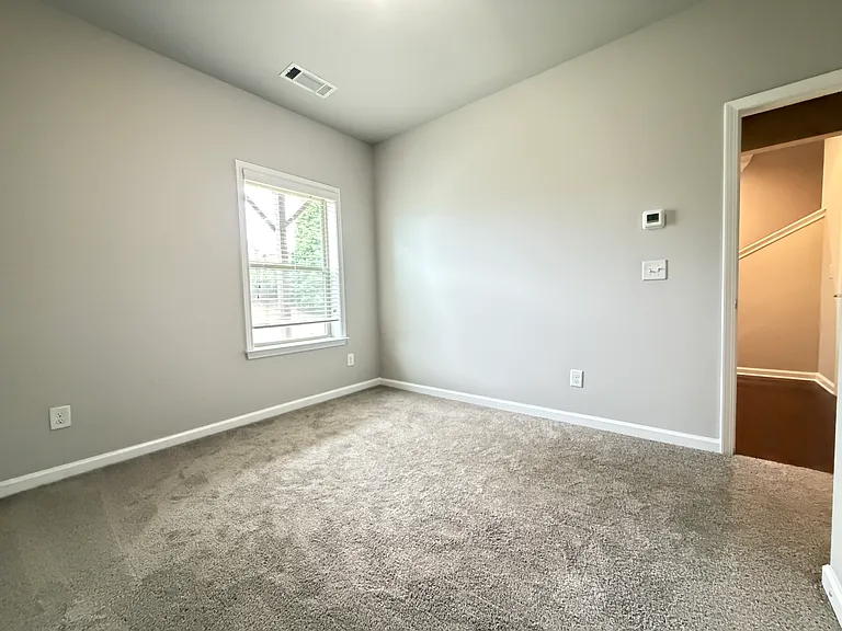 2838 Village Park Bnd — Photo 9