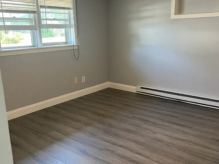28 Salmon Dr #B — Photo 6