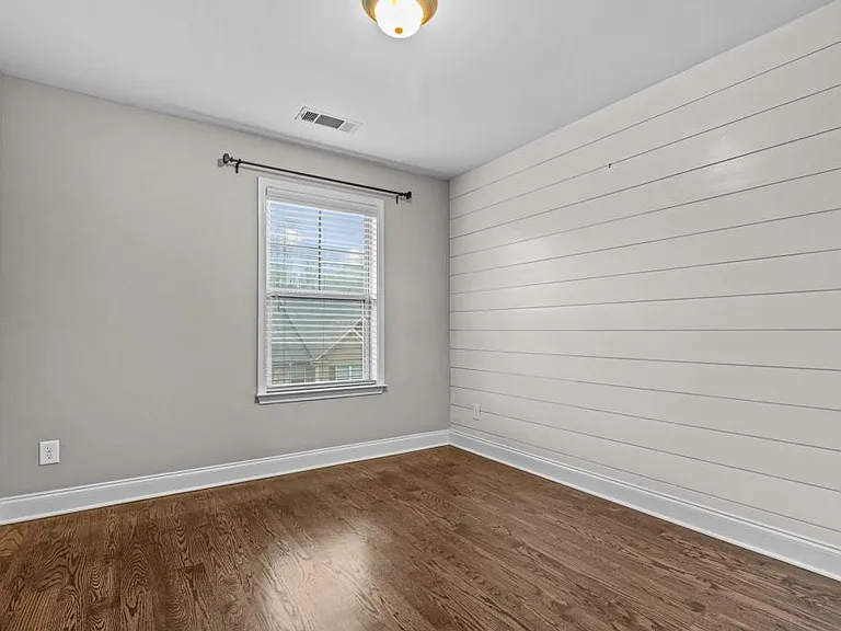 3209 Hallmark Ln — Photo 29