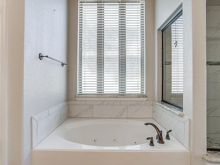 16717 White Rock Blvd — Photo 30