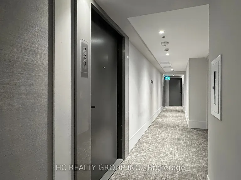 2031 Kennedy Rd #920 — Photo 25