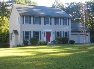 113 Forrest Rd, Westford, MA 01886