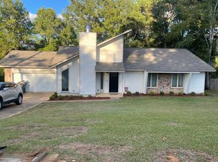 108 Iroquois Rd, Enterprise, AL 36330