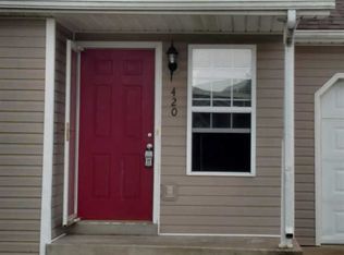 420 Pacific Ave, Oak Grove, KY 42262