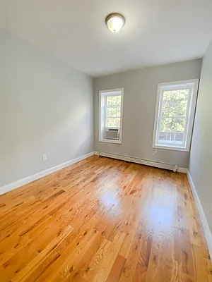 Rented by Massada Home Sales Inc | media 7