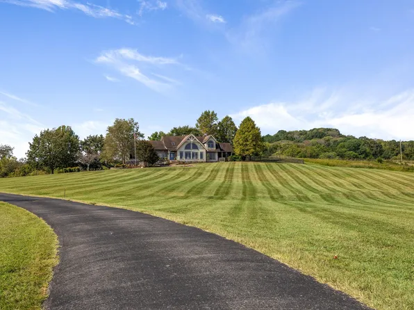 6841 Fuller Rd, College Grove, TN 37046