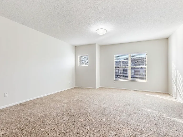 17830 Valley Cove Ct — Photo 7