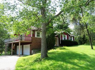 6824 Roanoak Rd, Oscoda, MI 48750