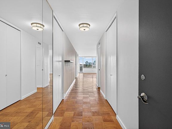 2nd image of 11400 Washington Plz W APT 1303