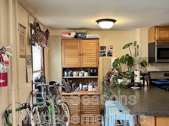 5th image of 40 Intervale Ave APT 6