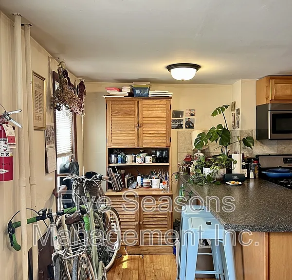 40 Intervale Ave #6 — Photo 5