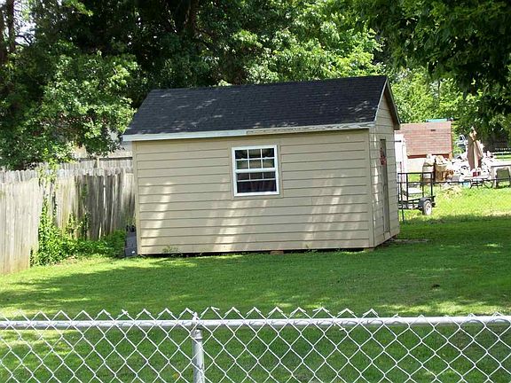 2nd image of 1111 S 12th St