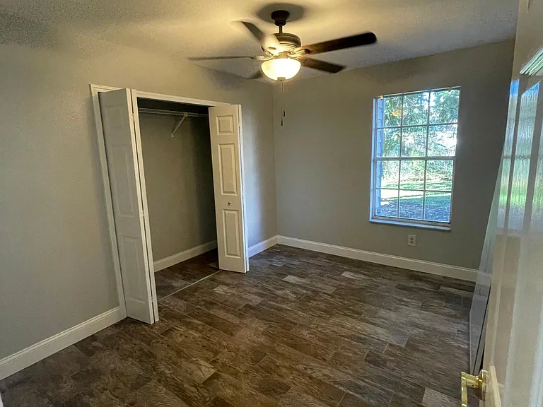 937 Birmingham Ct #105 — Photo 8
