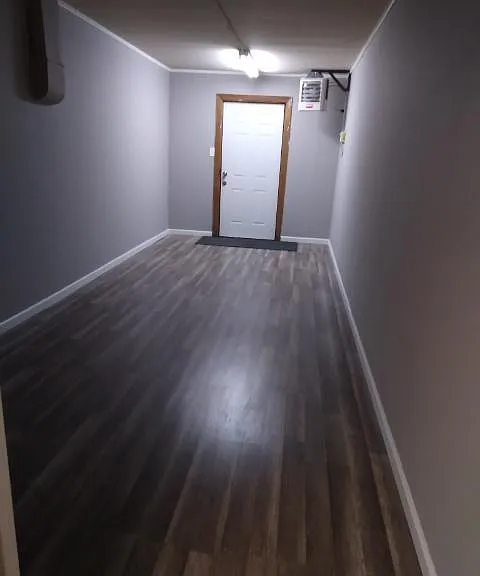 Storage Area in apartment/ or additional area for your choice of usage. Additional heating unit.