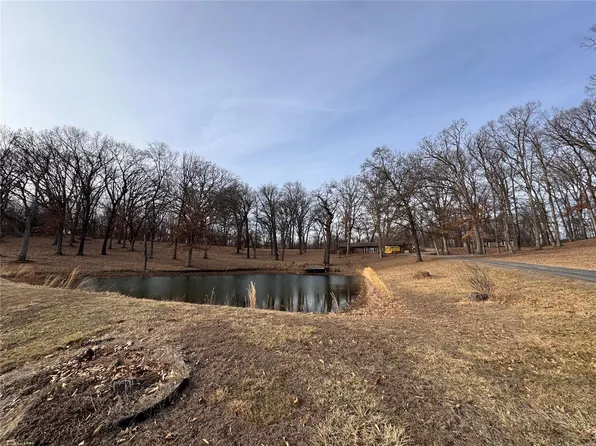5210 Highway U, Palmyra, MO 63461