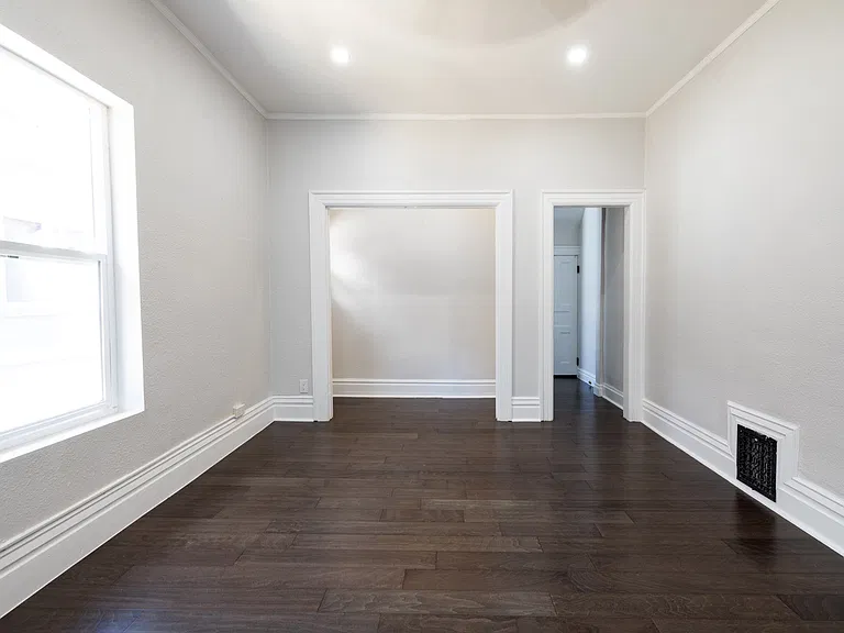 1554 Vine St #3 — Photo 5