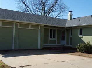 8411 E Hildreth St, Wichita, KS 67207