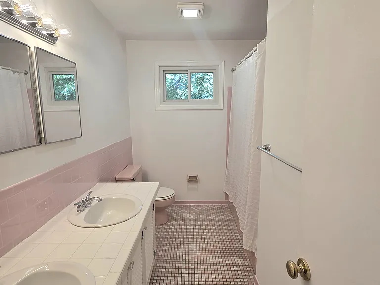 111 Tamarisk Ct — Photo 31