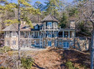 986 Perrin Cove Rd, Tiger, GA 30576