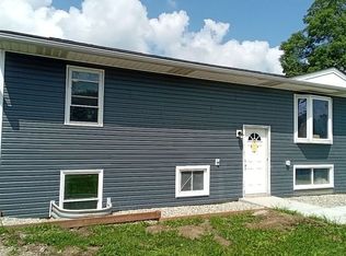 612 Albers Ln, Bethalto, IL