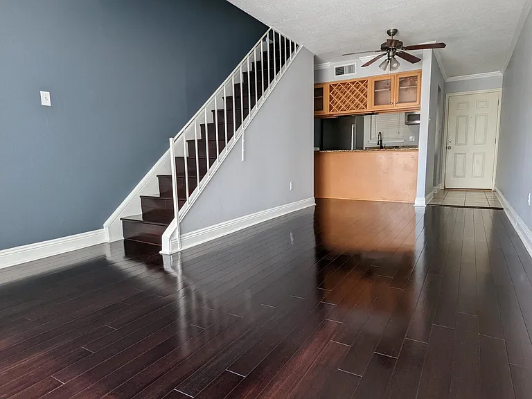 3805 Houma Blvd #A220 — Photo 3