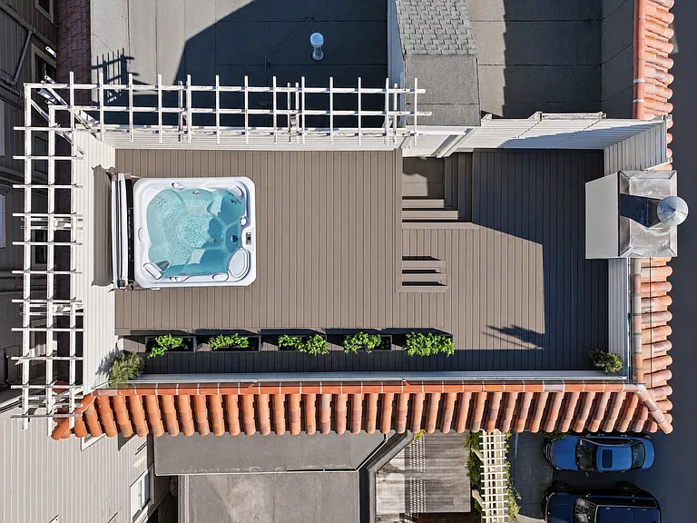 2998 Pacific Ave — Photo 81