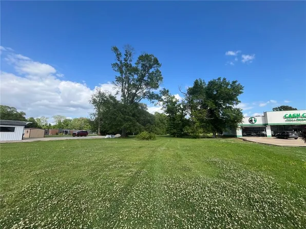 Tunica Dr, Marksville, LA 71351