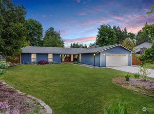 25606 214th Ave SE, Maple Valley, WA 98038