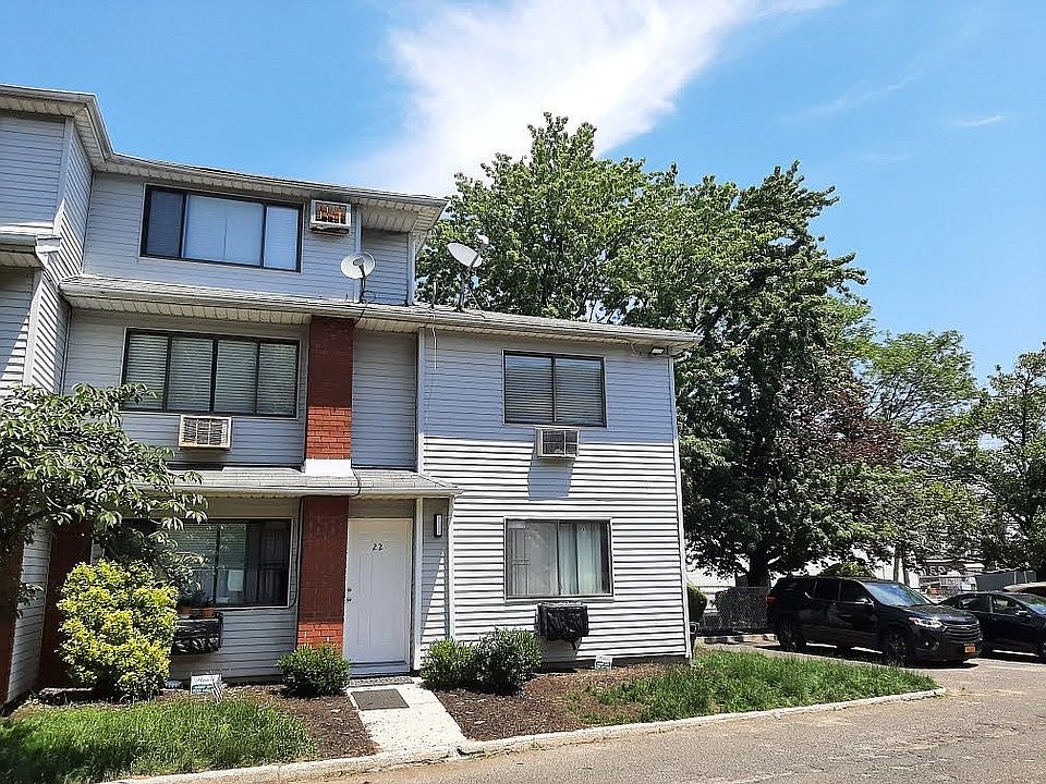 1st image of 22A Richmond Ct #14B
