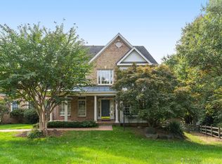 4826 Piney Branch Rd, Fairfax, VA 22030