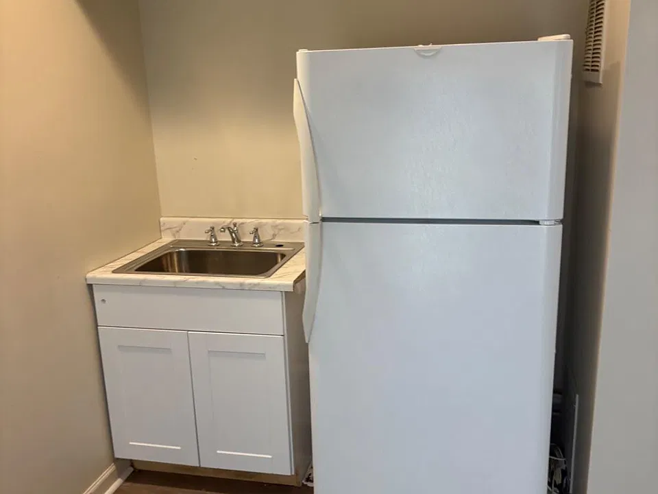 8008 River Field Ct