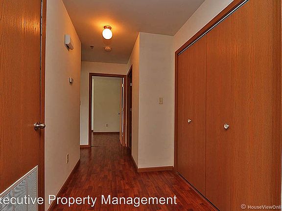 5th image of 906 N Frederick St APT A