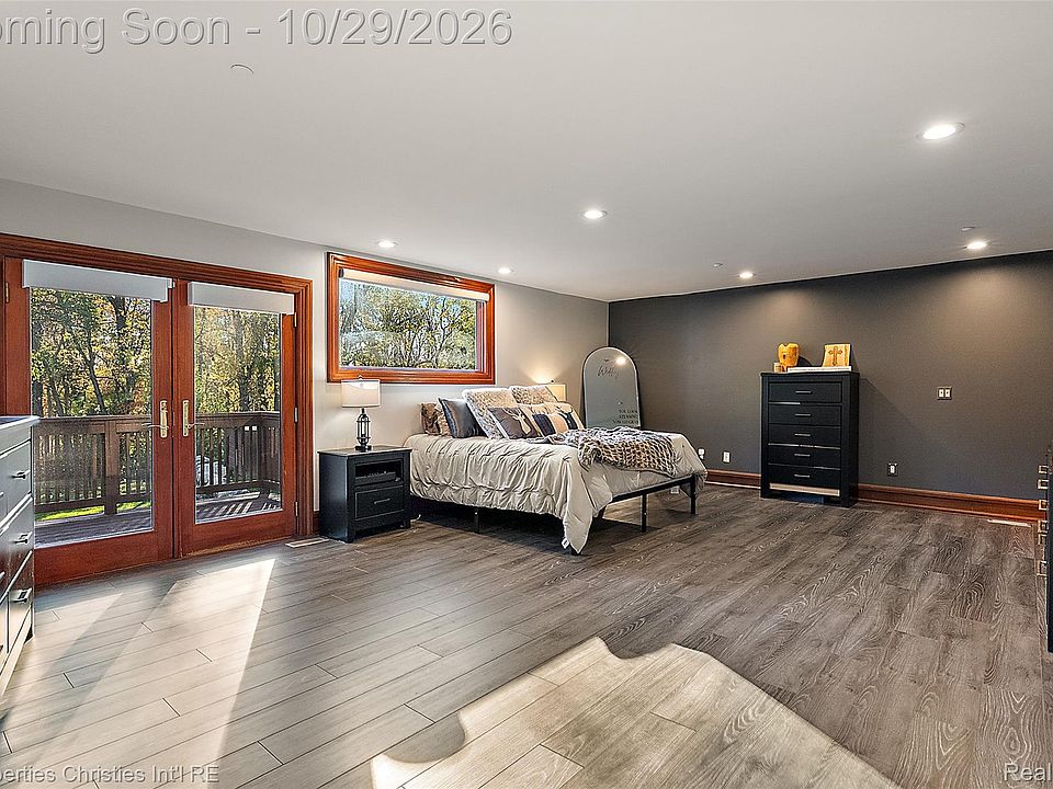 9551 Oak Pointe Ln, photo 28