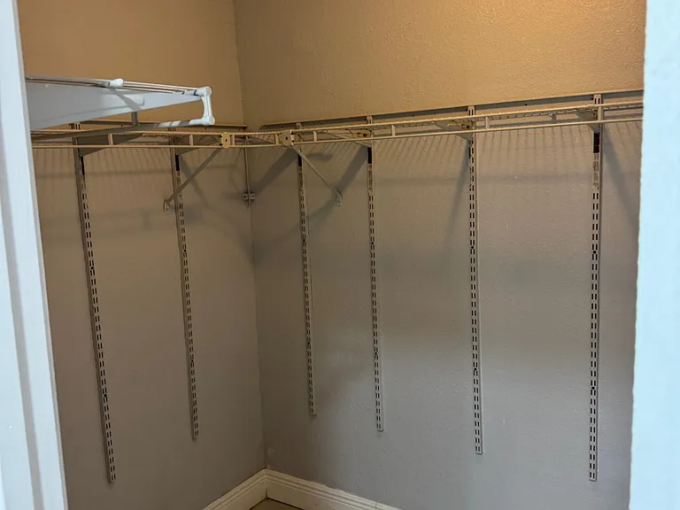 2924 W Leroy St #1 — Photo 18
