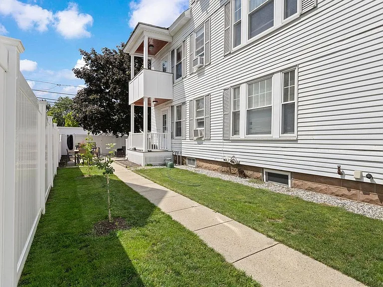 616 Hevey St — Photo 26