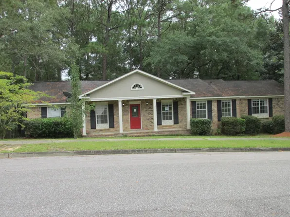 5909 Cricket Ln, Mobile, AL 36693
